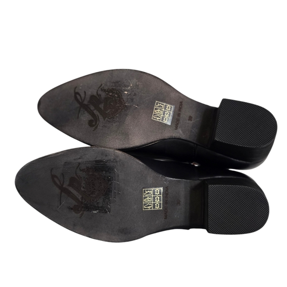 Free People Charm Double V Black Leather Ankle Boots Booties 8.5 - Picture 7 of 13